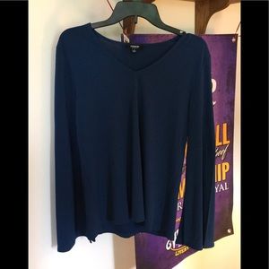 Blue Belle Sleeved Top